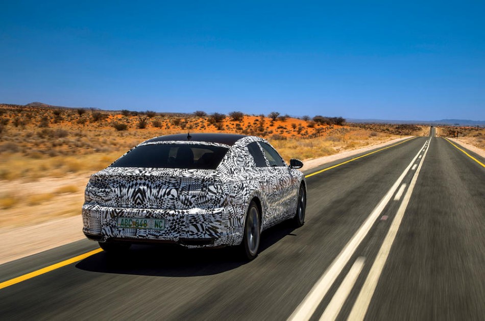 2017 VW Arteon prototip resim galerisi