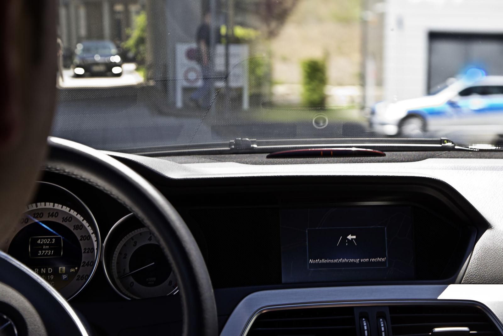 MERCEDES CAR TO CAR TEKNOLOJS RESM GALERS