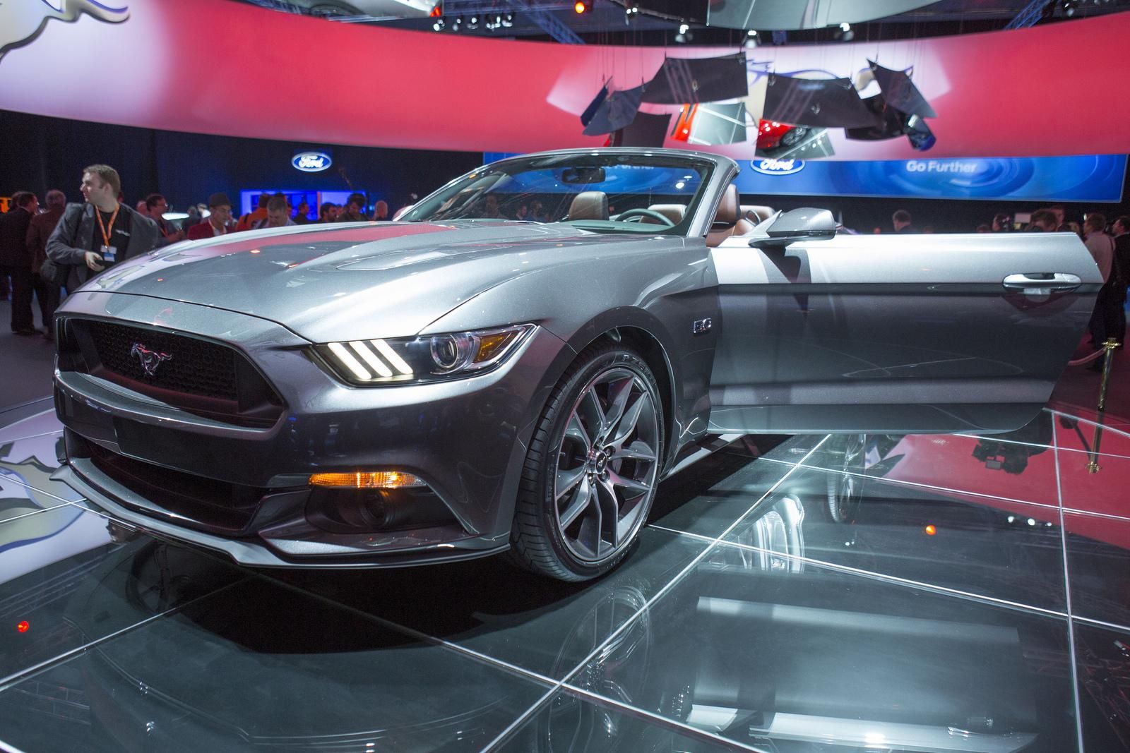 YEN 2015 FORD MUSTANG CONVERTBLE RESM GALERS