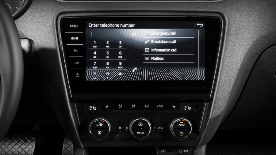 Yeni 2017 Skoda Octavia detayl� resim galerisi