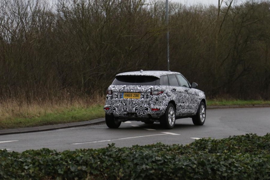 Jaguar E-Pace casus foto�raflar