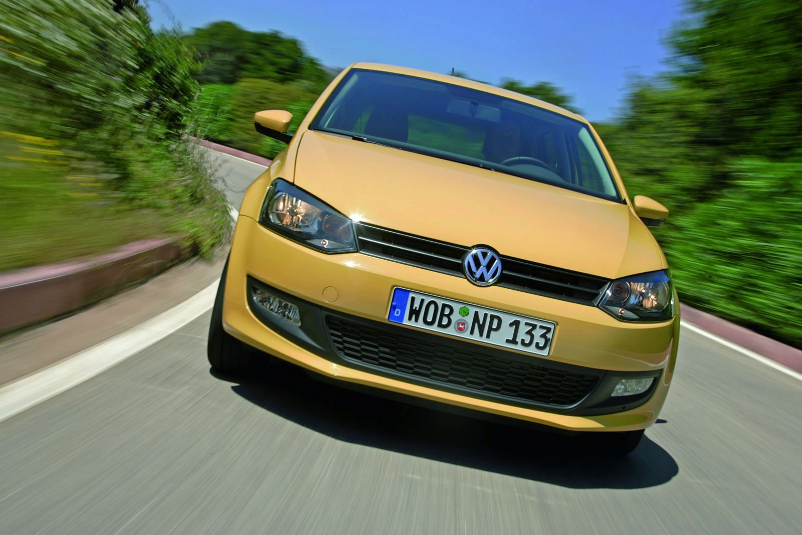 VOLKSWAGEN POLO GALER
