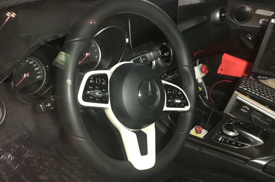 2017 Mercedes-Benz C-Serisi resim galerisi