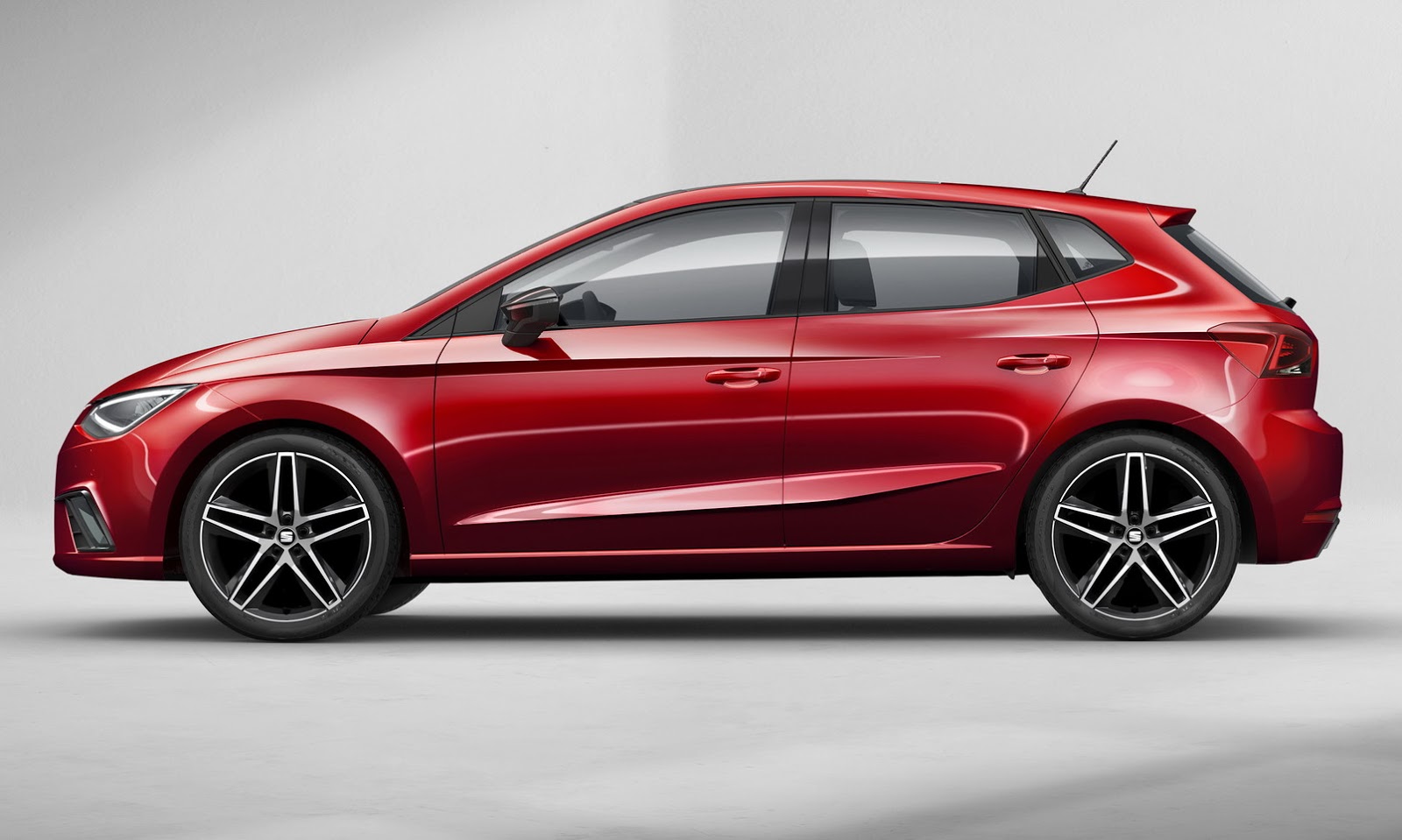 Yeni SEAT Ibiza resim galerisi