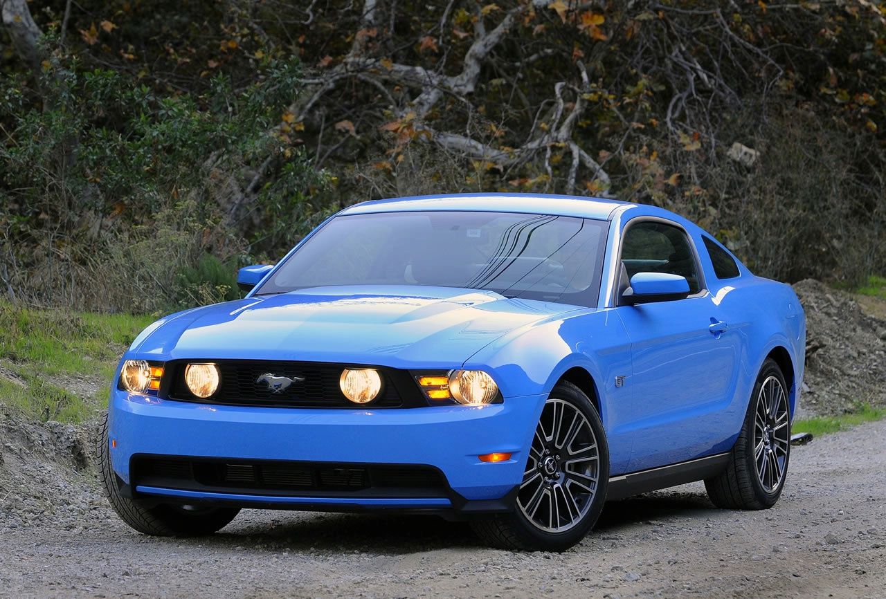 FORD MUSTANG (2010) GALER