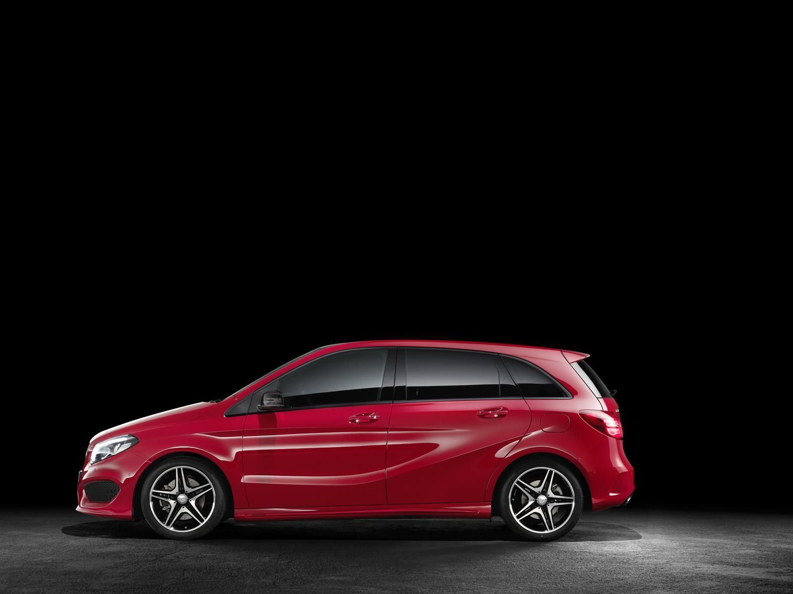YEN MAKYAJLI 2015 MERCEDES B SERS RESM GALERS
