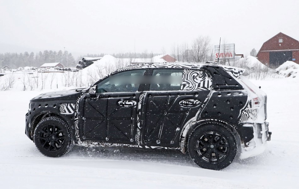 Yeni 2018 Volvo XC40 resim galerisi