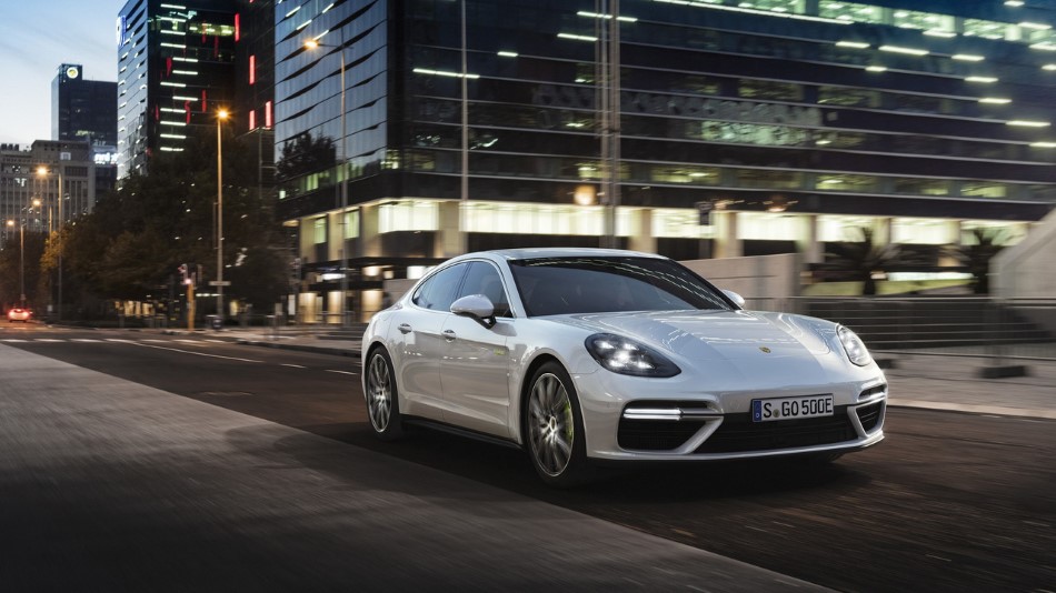 Panamera Turbo S E-Hybrid resim galerisi