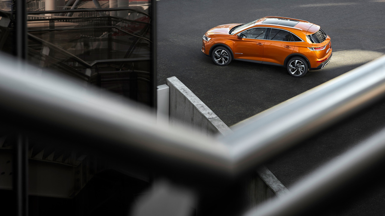 DS 7 Crossback Resim Galerisi