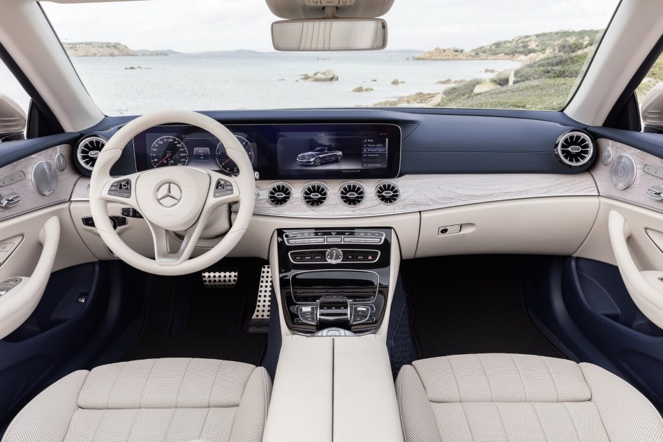 2018 Mercedes-Benz E-Serisi Cabriolet resim galerisi