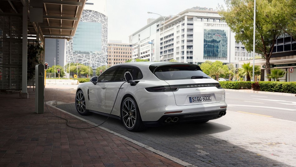 Porsche Panamera Sport Turismo resim galerisi