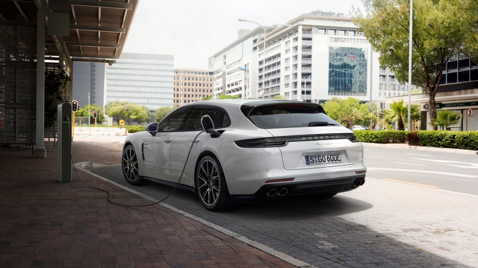 Porsche Panamera Sport Turismo resim galerisi