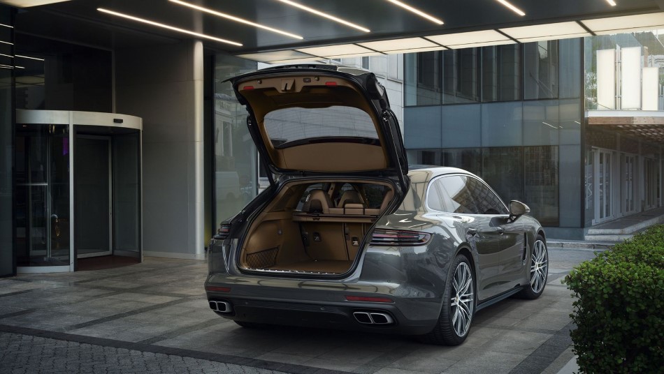 Porsche Panamera Sport Turismo resim galerisi