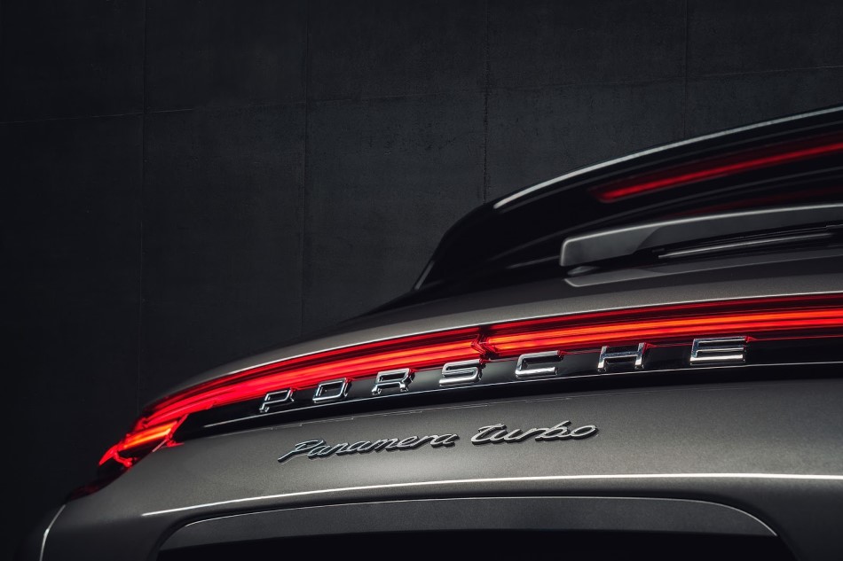 Porsche Panamera Sport Turismo resim galerisi