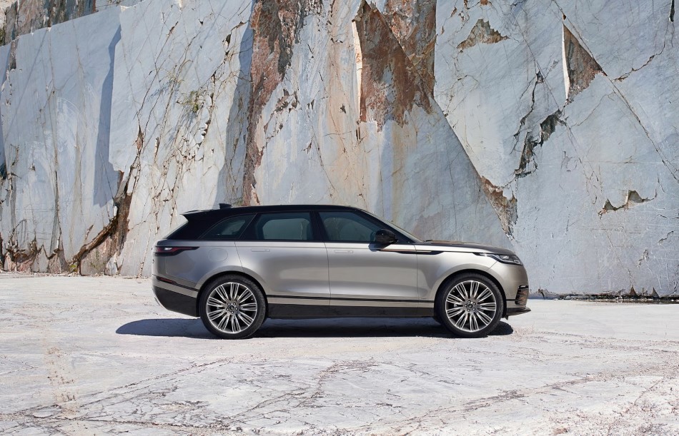 2018 Range Rover Velar resim galerisi