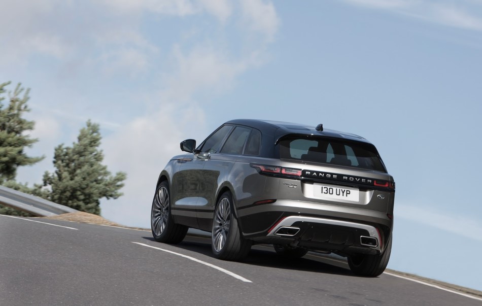 2018 Range Rover Velar resim galerisi