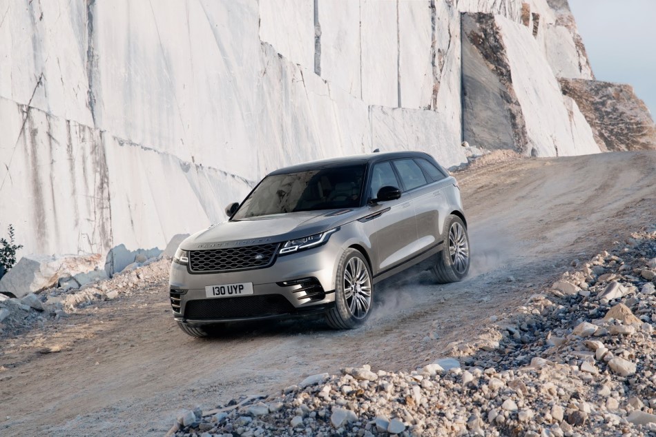 2018 Range Rover Velar resim galerisi