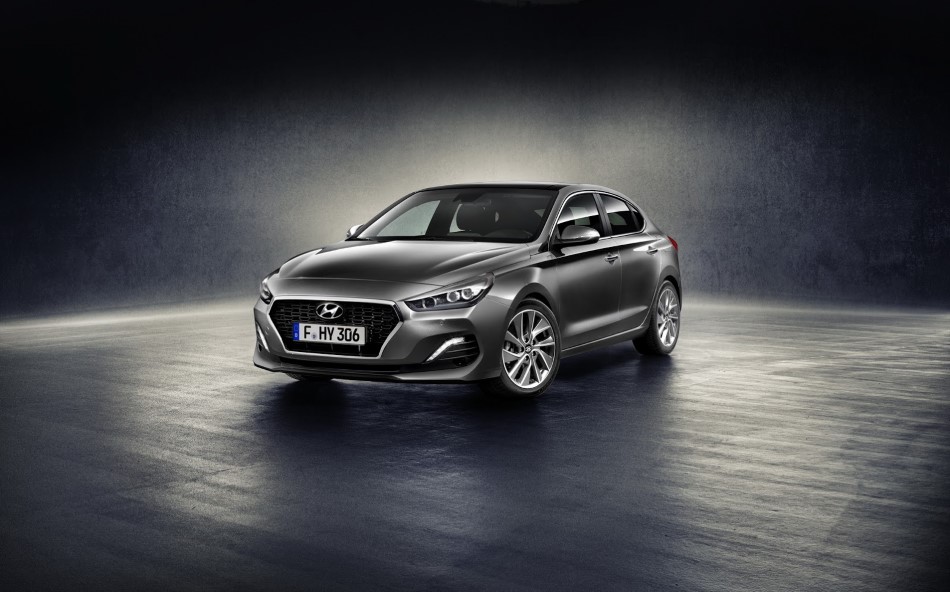 Hyundai i30 Fastback resim galerisi
