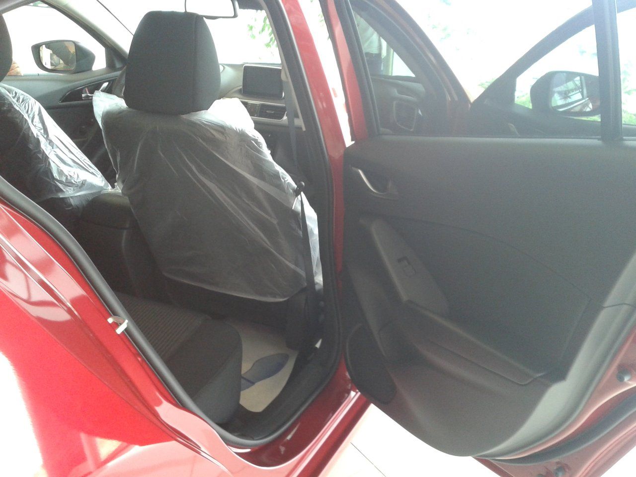 YEN NESL 2014 MAZDA 3 TRKYE'DE RESM GALERS