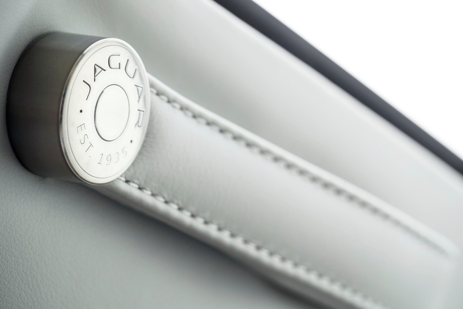 Jaguar I-Pace yeni resim galerisi