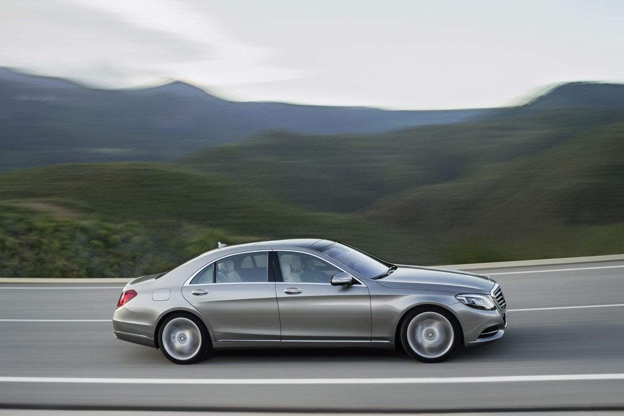 MERCEDES YEN S SERS RESM GALERS (2)