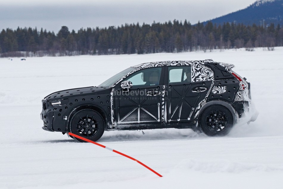 Volvo XC40 resim galerisi