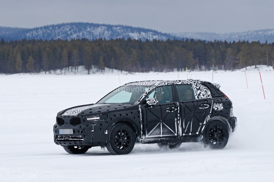 Volvo XC40 resim galerisi