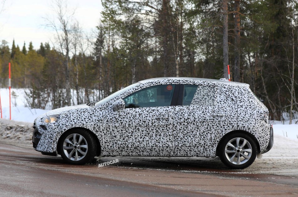 2018 Opel Corsa yeni resim galerisi