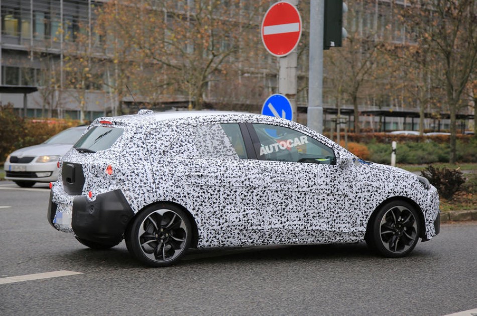 2018 Opel Corsa yeni resim galerisi