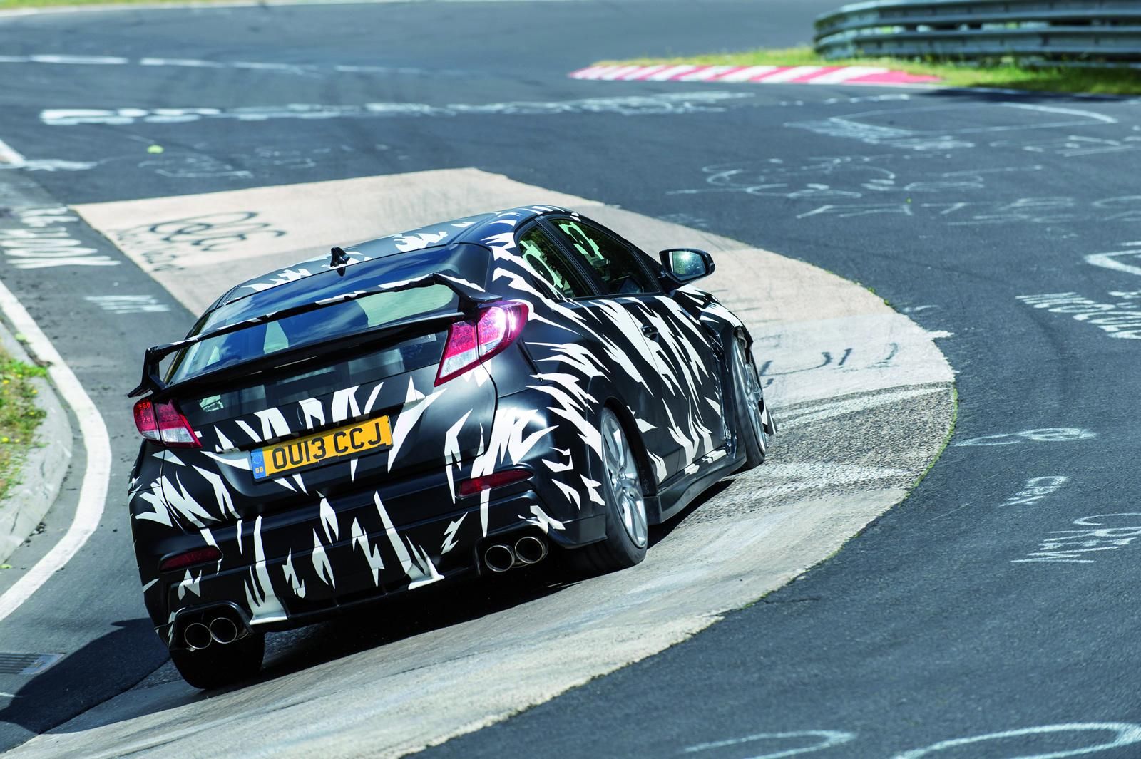 YEN HONDA CVC TYPE-R (2015) KAMUFLAJLI RESM GALERS