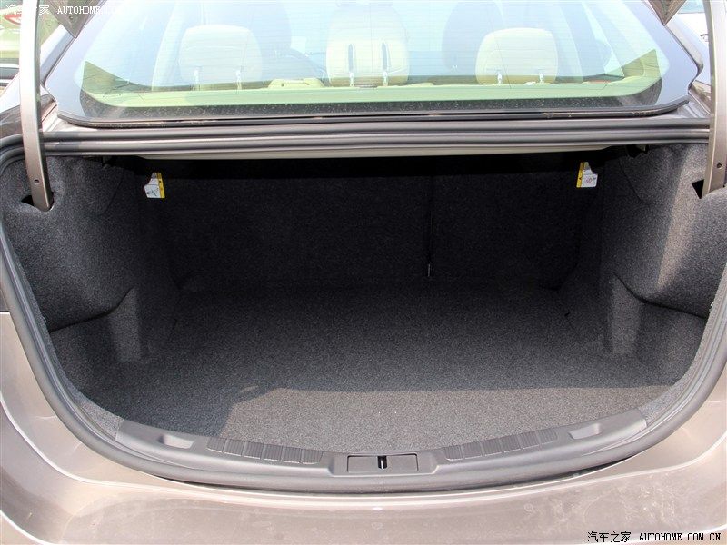 YEN (2014) FORD MONDEO N'DE SATITA RESM GALERS