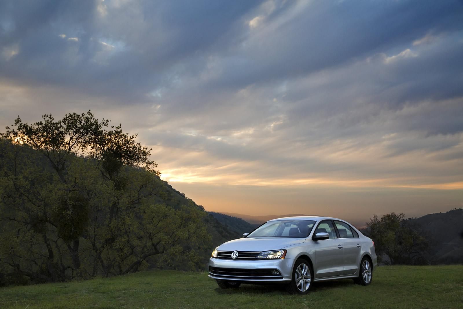 YEN MAKYAJLI VOLKSWAGEN JETTA AMERKAN VERSYON RESM GALERS