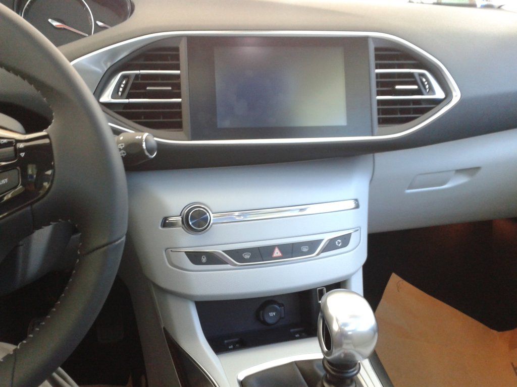 YEN PEUGEOT 308 SATITA RESM GALERS