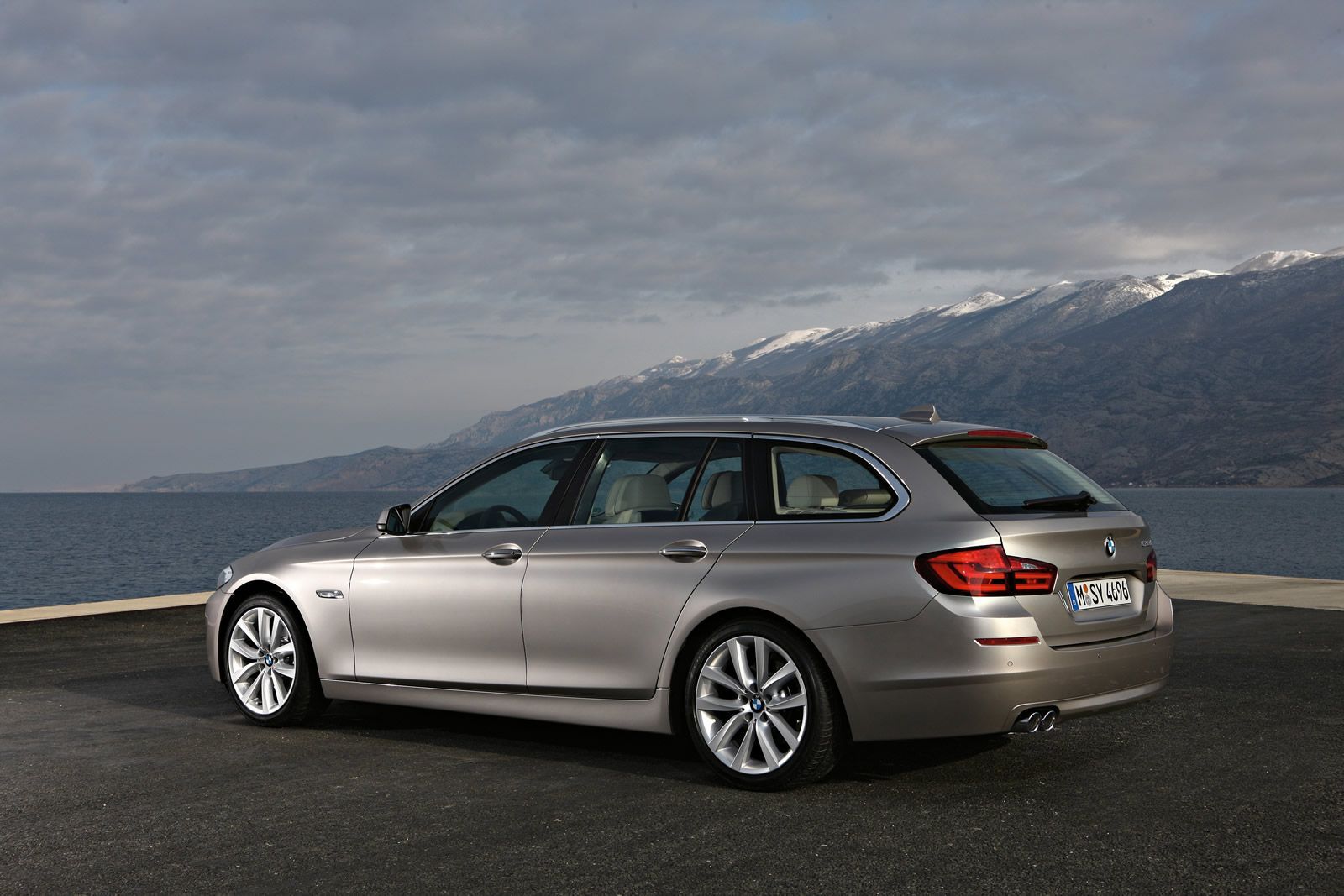 BMW 5 TOURING GALER