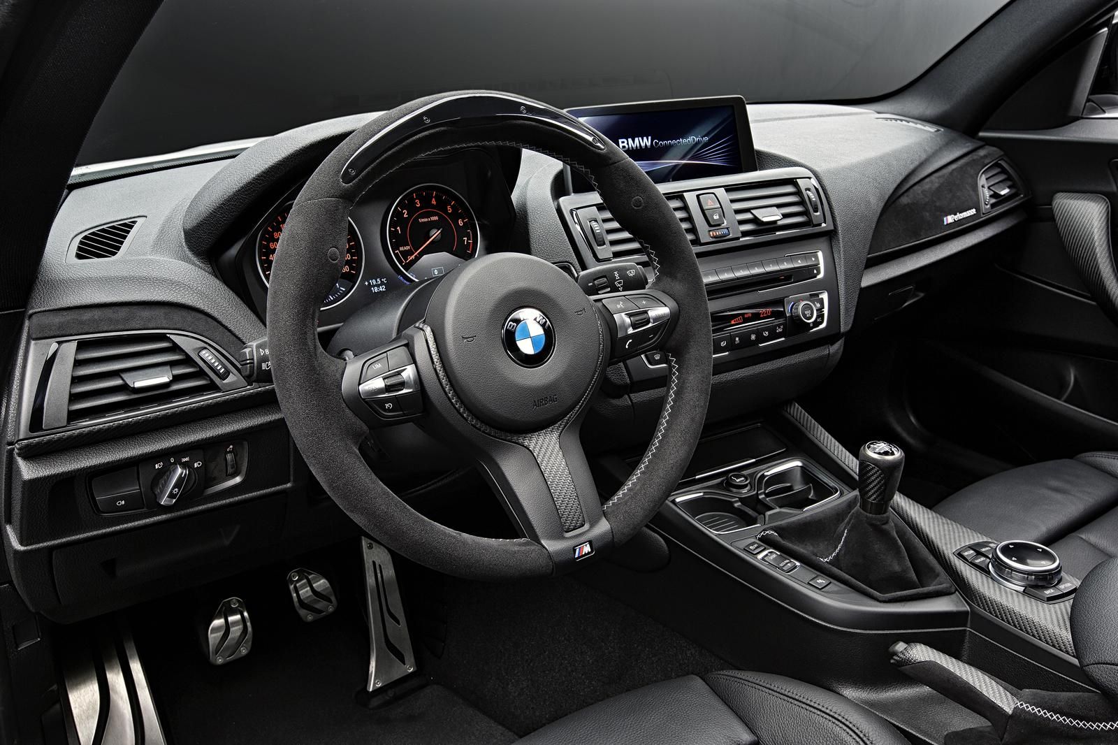 BMW YEN 2 SERS COUPE M PERFORMANS RESM GALERS