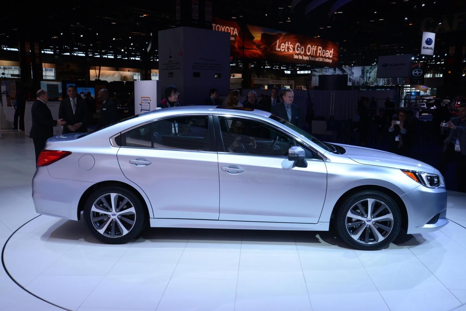 YEN SUBARU LEGACY DETAYLI RESM GALERS