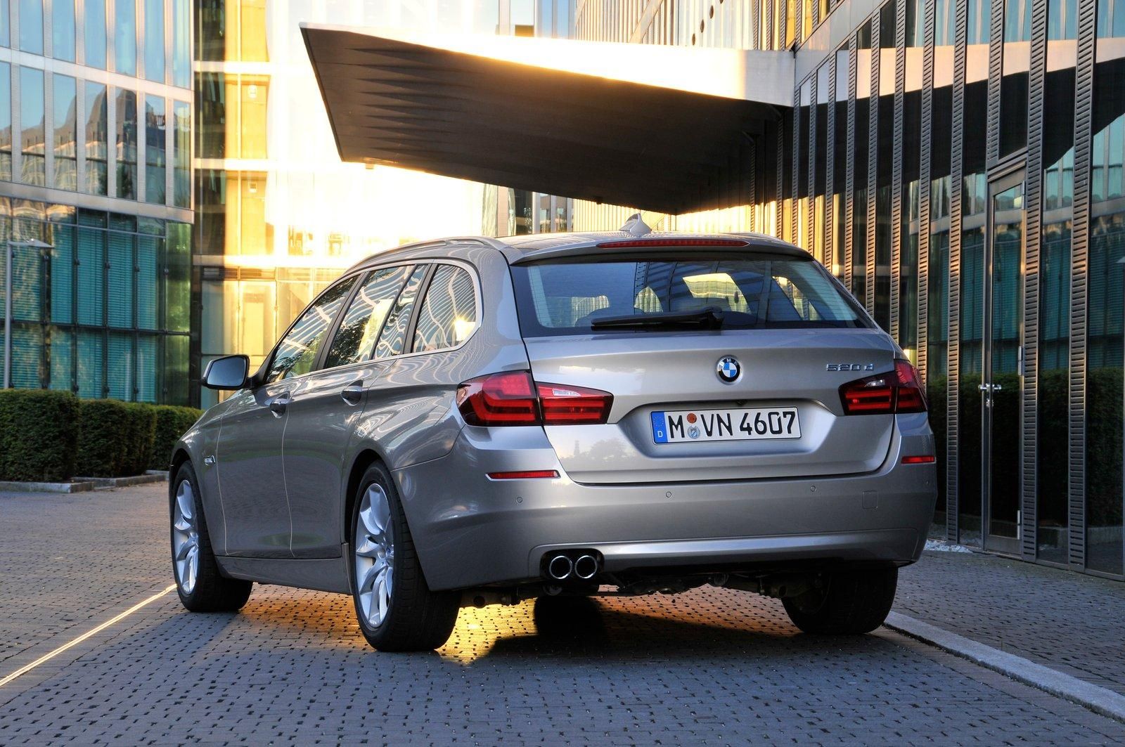 BMW 5 TOURING GALER