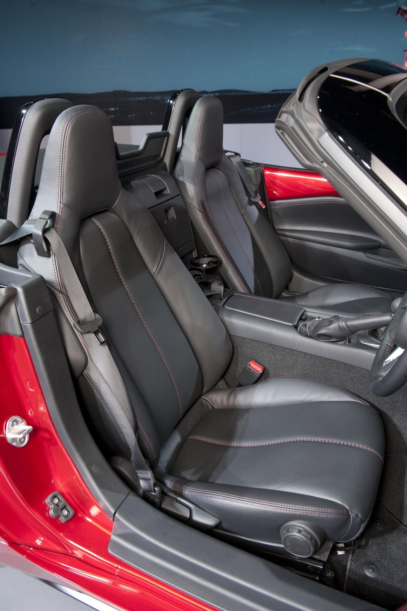 YEN 2015 MAZDA MX-5 LK RESM GALERS