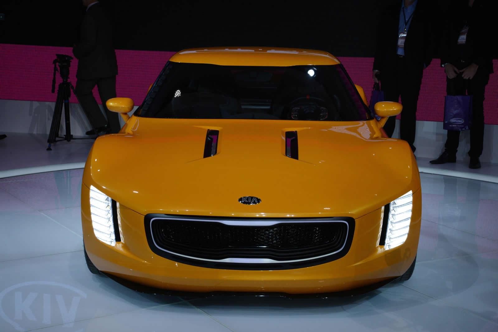 KA GT4 STNGER CONCEPT RESM GALERS