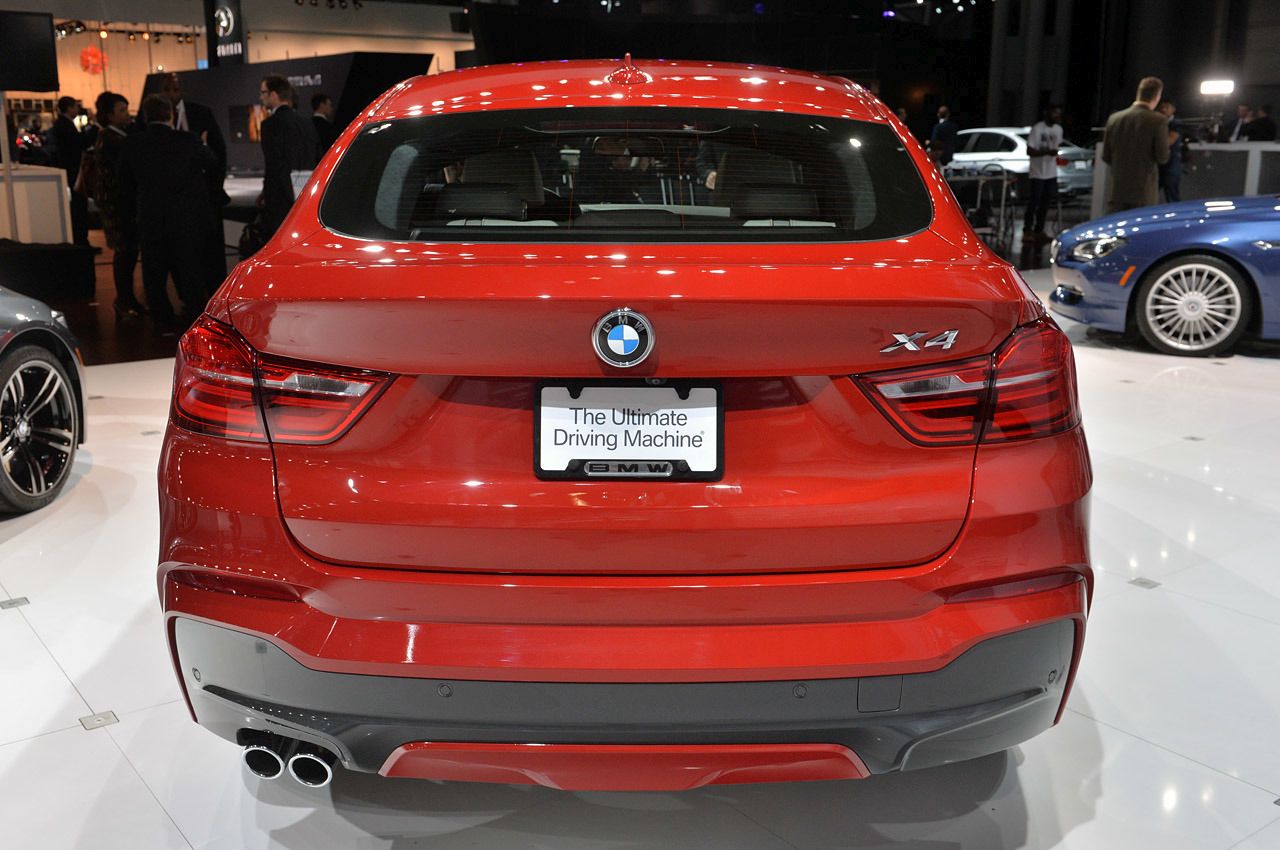 YEN BMW X4 NEW YORK FUARI RESM GALERS