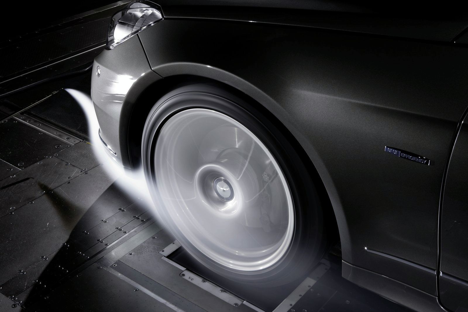 MERCEDES E CONVERTIBLE (2010) GALER