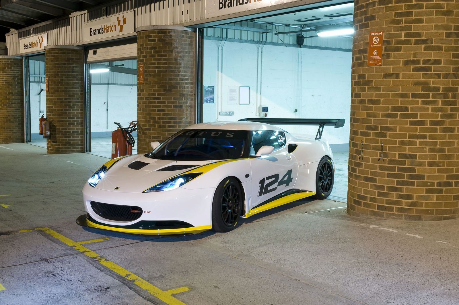 LOTUS EVORA (2008) GALER