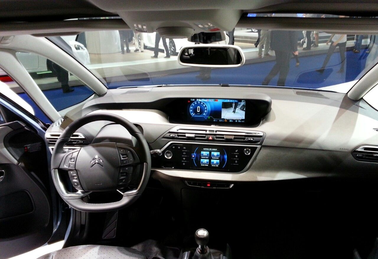 YEN CTROEN GRAND C4 PCASSO FRANKFURT LANSMAN RESM GALERS