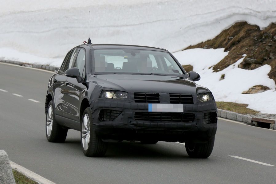 YEN MAKYAJLI VOLKSWAGEN TOUAREG GALER