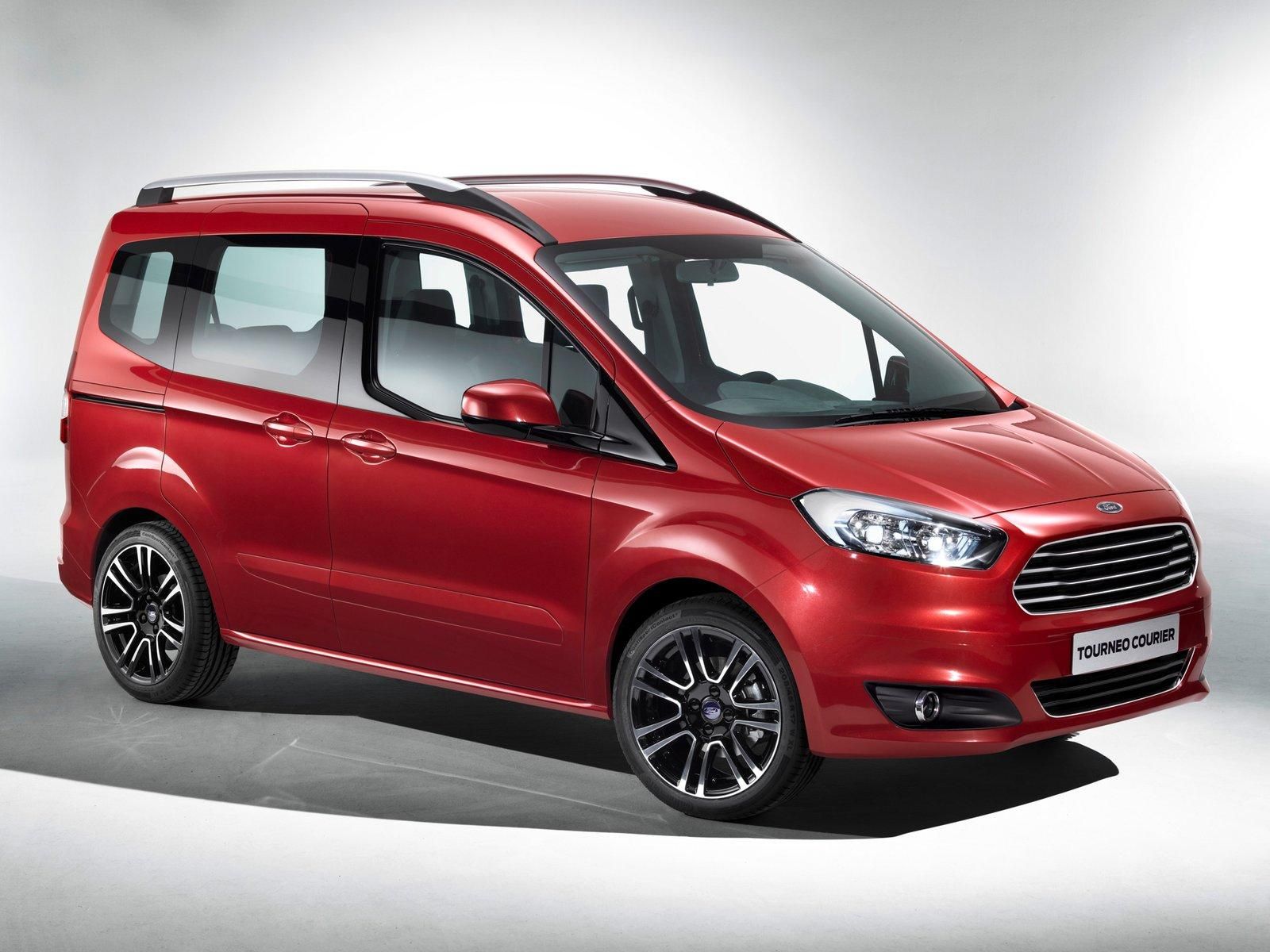 YEN 2013 Ford Tourneo Courier GALER
