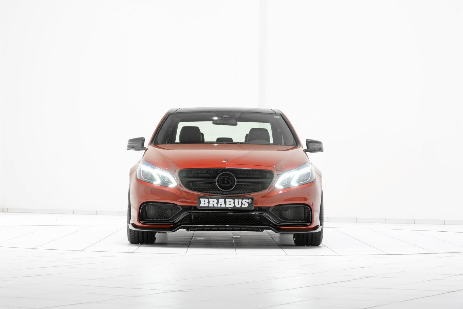 MERCEDES E63 AMG BAZLI BRABUS 850 RESM GALERS