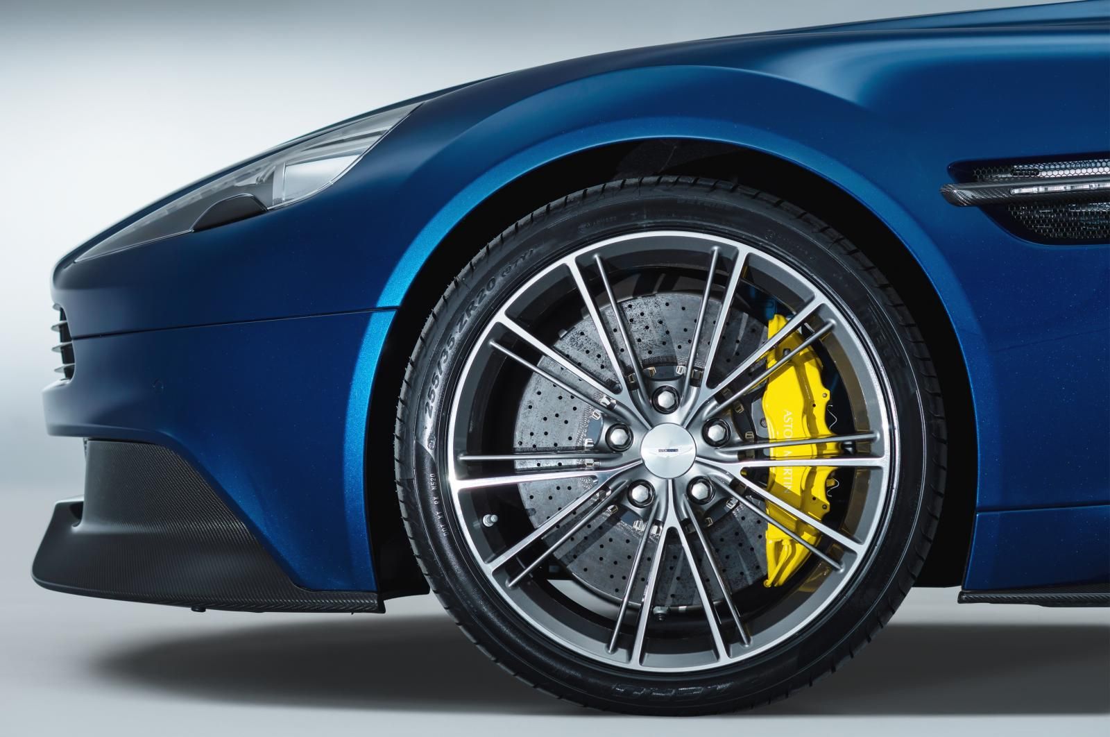 ASTON MARTN VANQUSH VOLANTE RESM GALER