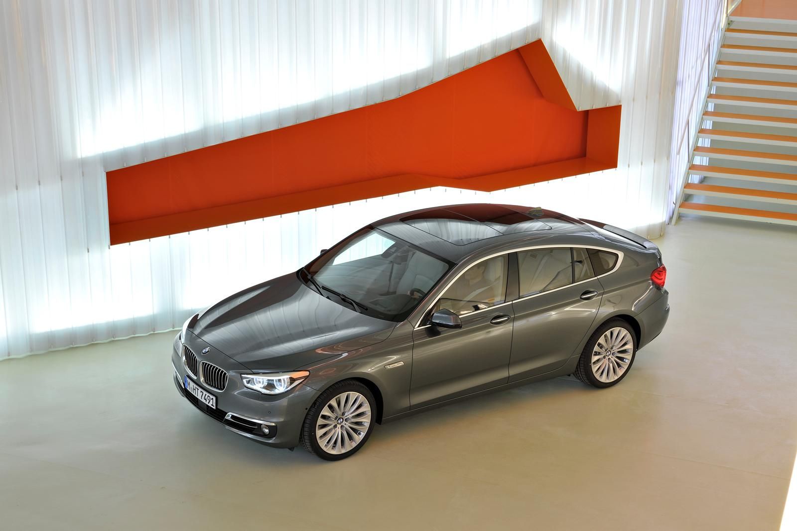 YEN MAKYAJLI 2014 BMW 5 SERS GT GALERS