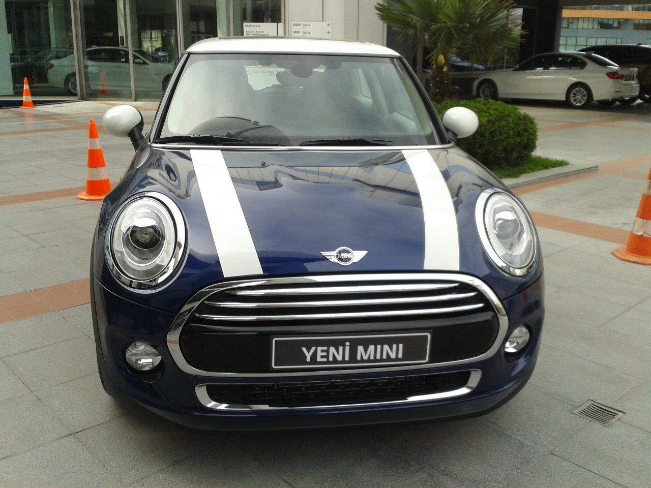 YEN NESL 2014 MN COOPER TRKYE'DE RESM GALERS