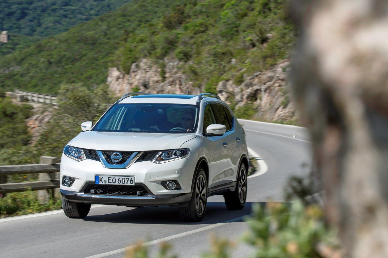 YEN NSSAN X-TRAL 1.6 DCI XTRONIC DETAYLI RESM GALERS